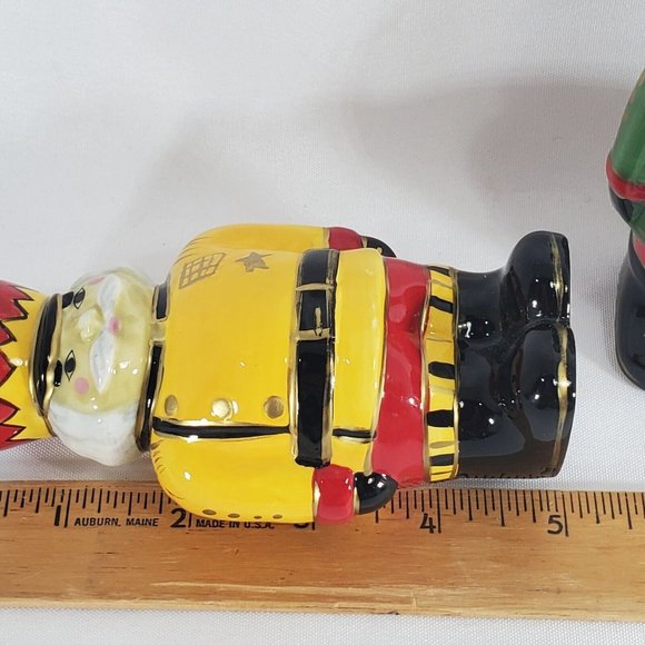 Nutcracker Salt & Pepper Shakers Set 5" holiday table Christmas kitchen decor - Picture 7 of 7